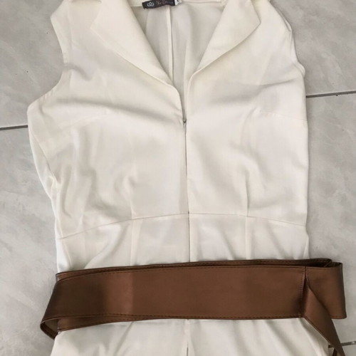 Women's jumpsuit like new, ecru with bronze belt, size L