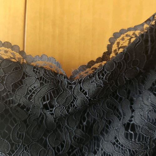 Mohito black lace top new, size 40