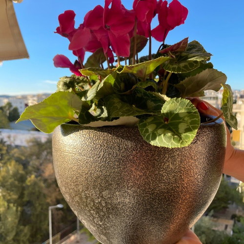 Ceramic oval planter anthracite color like new, handmade cachepot