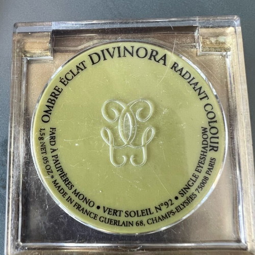 Guerlain Ombre Éclat single eyeshadow used
