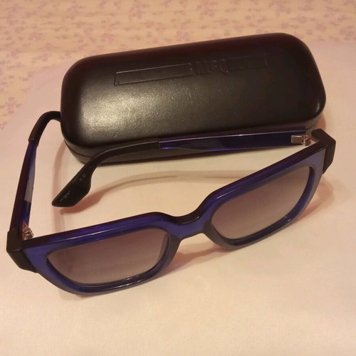 MCQ sunglasses like new, blue
