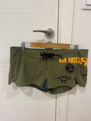 Reebok Crossfit Women's Shorts Size Medium used, green Amrap