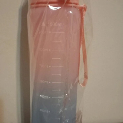 ElfBar water bottle new, 1 liter with carrying strap, BPA free