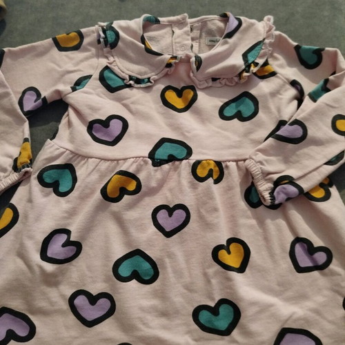 Baby dress with heart patterns, like new, size 98