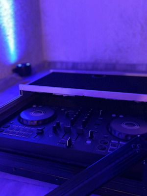 Walkasse Flight Case σαν καινούργιο για DJ και παραγωγούς