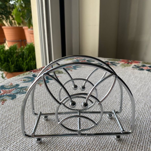 Metal napkin holder bunny like new