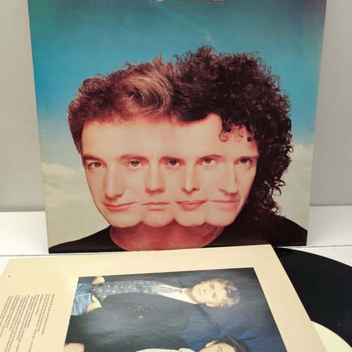 Queen vintage vinyl collection, like new, 7 records