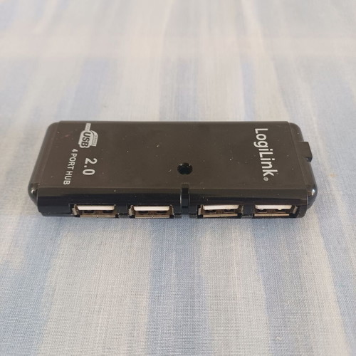 LogiLink USB Hub UH0001A 4-Port USB 2.0 used with USB-A connection