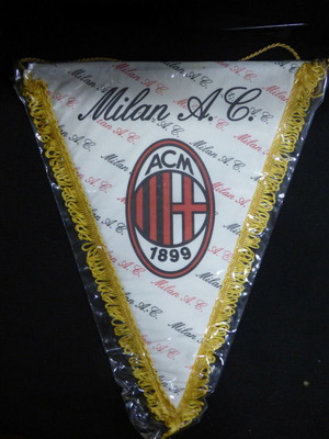 Old AC Milan pennant used