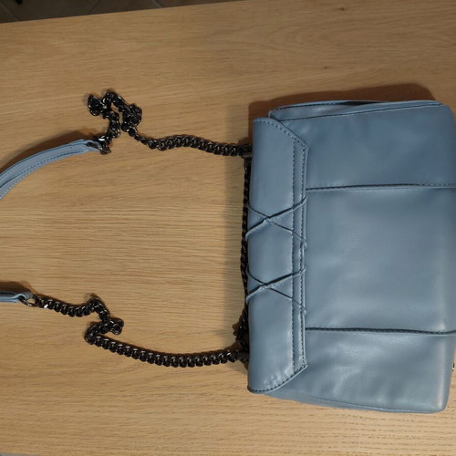Zara shoulder bag like new, turquoise with chain strap