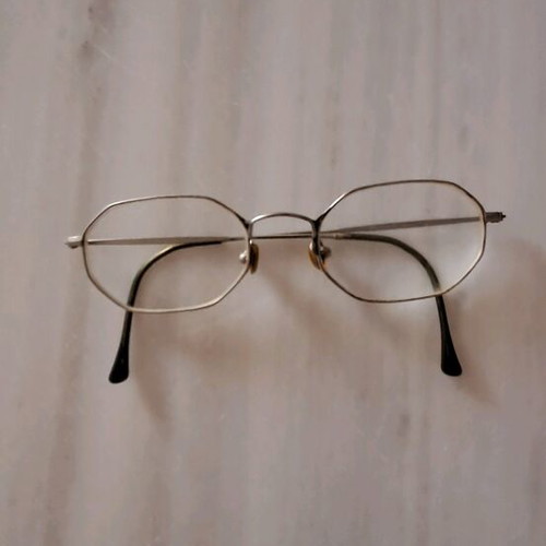 Silver optical frame like new, excellent quality