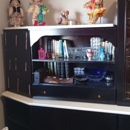Vintage black and white lacquered living room unit