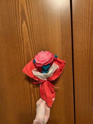 Knitted rose new