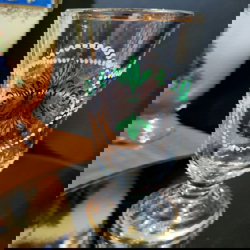 Антична немска ръчно рисувана стъклена чаша викторианска като ново