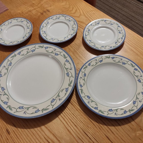 La Rochelle dinner plates set, 5 pieces, English vintage