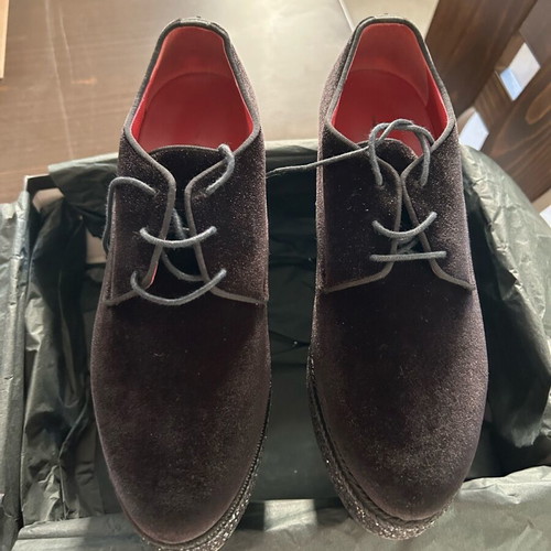 Closed shoes new Made In Italia with rhinestones, size 38.5