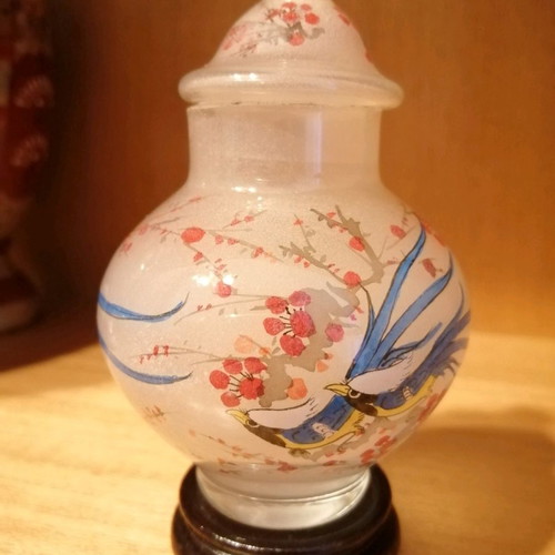 Decorative glass miniature antique jar of Asian art