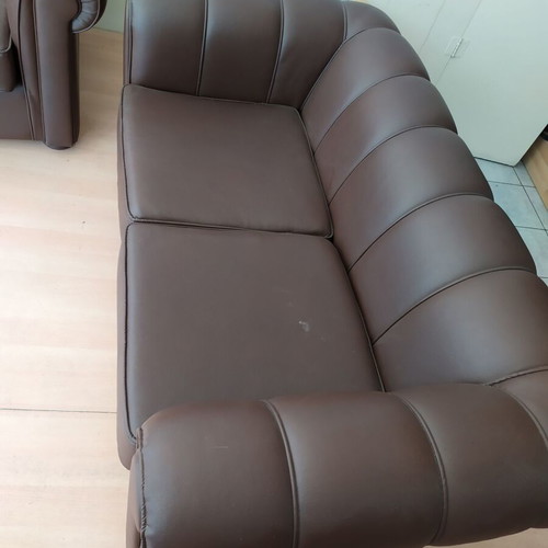 Leather living room set like new with three-seat sofa, two-seat sofa and armchair