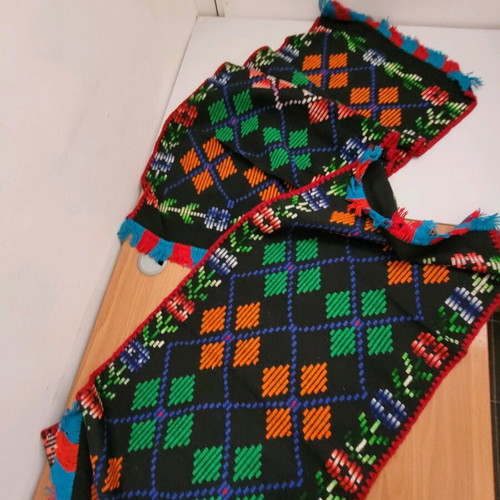Handmade wool woven rugs on loom, excellently preserved, set of 2