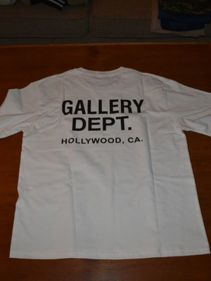 Gallery Dept T-shirt like new, size L, white