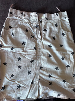 DeDeo midi skirt size 40 like new, black and beige
