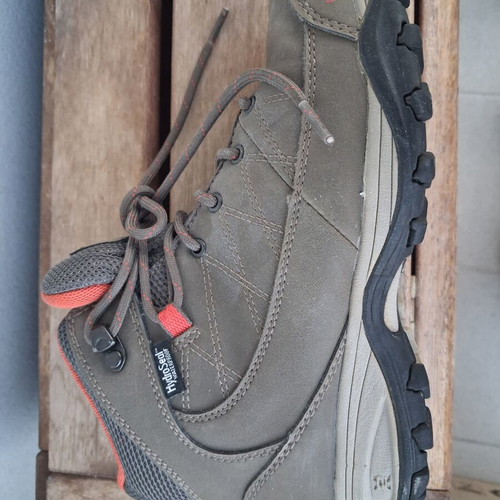 The North Face women's hiking boots size 38, brown