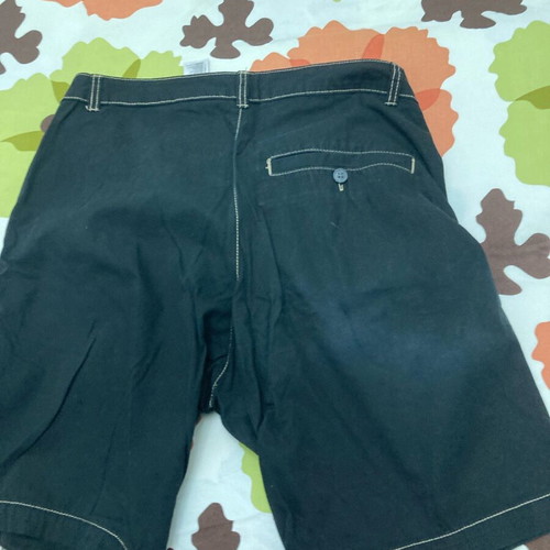 Pull & Bear men's modern shorts used, size L