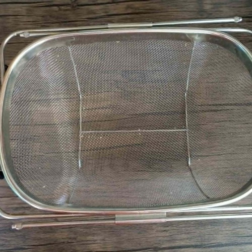 Collapsible Sink Strainer like new, stainless steel