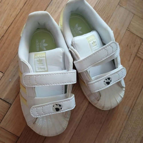 Adidas kids shoes like new, size 25