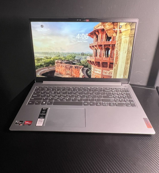 Laptop Lenovo IdeaPad 1 15AMN7 15.6" Full HD IPS