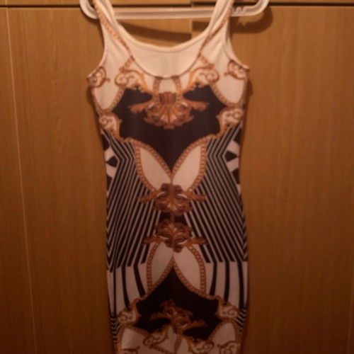 Clothes like new, dresses, vest, blouse, skirts and skirt-shorts