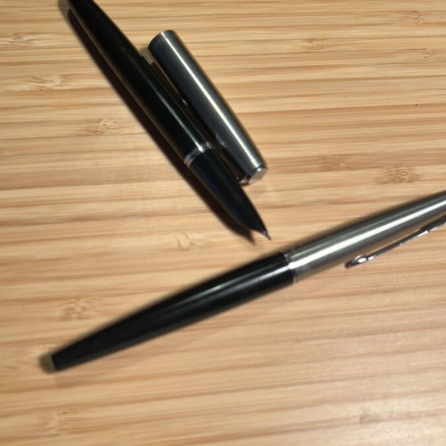 Parker 21 and 45 pens used, vintage set
