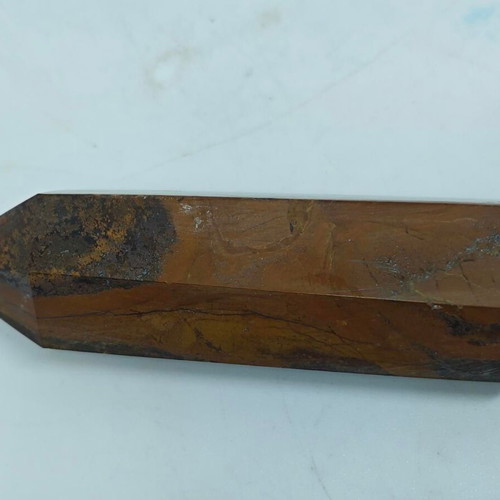 Tiger Iron crystal tower shaped like new 8 cm
