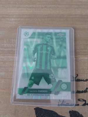 Valentín Carboni Topps Chrome rookie numbered card like new