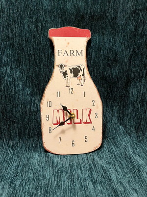 Farm Milk Vintage Analog Wall Clock fully functional