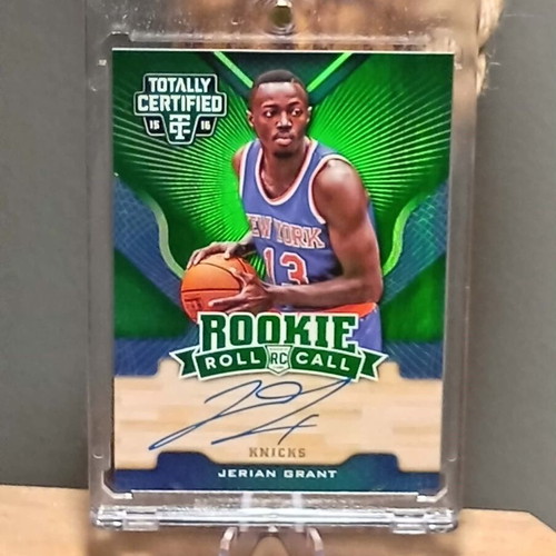 2015-16 Totally Certified Rookie Roll Call Mirror Green Jerian Grant Auto RC card like new