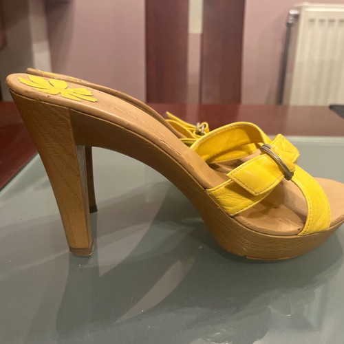 Sante women's sandals used, yellow, size 39, 10cm heel