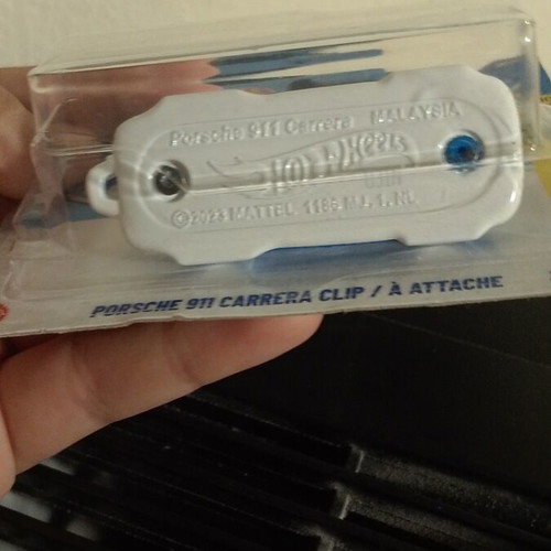 Porsche 911 Carrera clip like new Hot Wheels