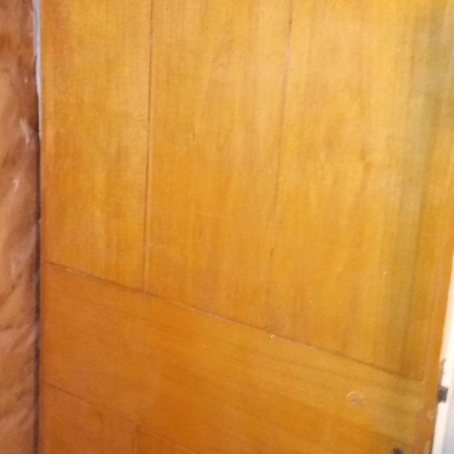 Wooden exterior door used, solid style, dimensions 2.07 x 94