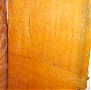 Πόρτα ξύλινη εξώπορτα