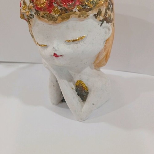 Artistic porcelain figurine small girl new