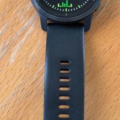 Garmin Venu 2 watch 40mm used with light scratches