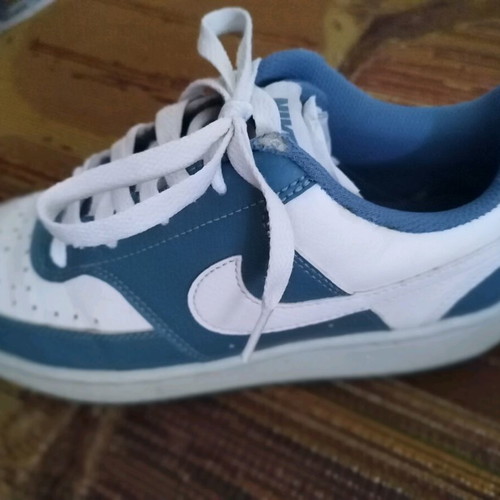Nike Phantom sneakers size 38.5 like new, white and turquoise
