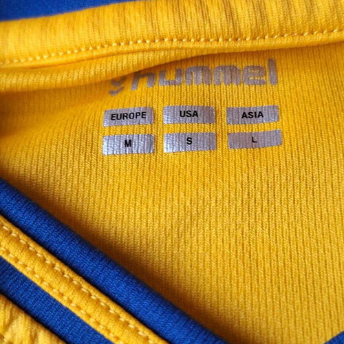 LB-1940 Football Shirt by Hummel like new, vintage design