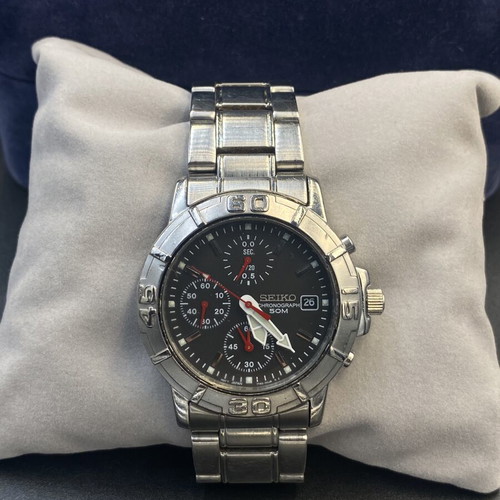 Seiko Chronograph men's watch like new, black and silver