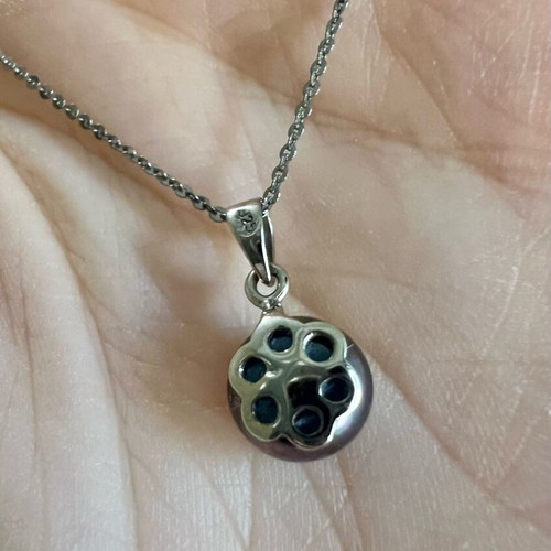 Tahitian Pearl Pendant with 925 Sterling Silver Chain like new