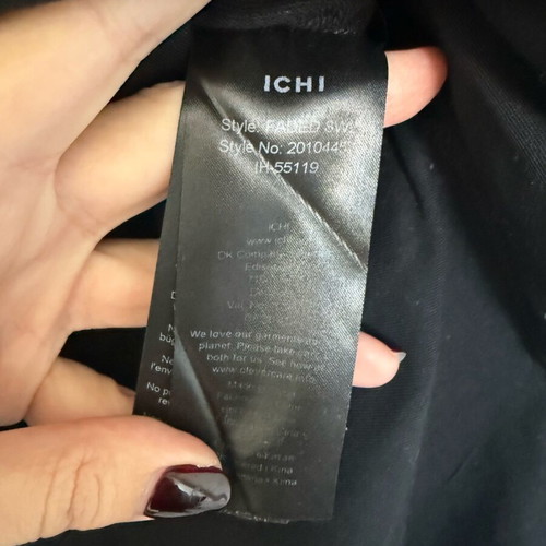Chi Chi London black sweatshirt like new, size S