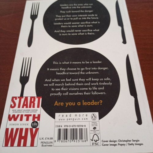 Leaders Eat Last by Simon Sinek like new, English edition