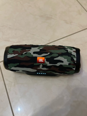JBL Charge 3 portable Bluetooth speaker used with clear sound