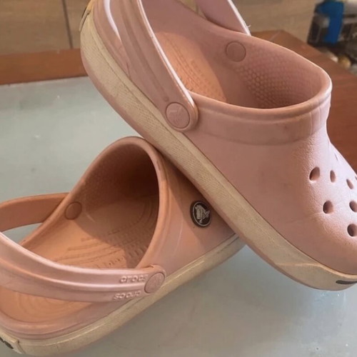 Crocs kids pink iridescent like new, size 30, sandals